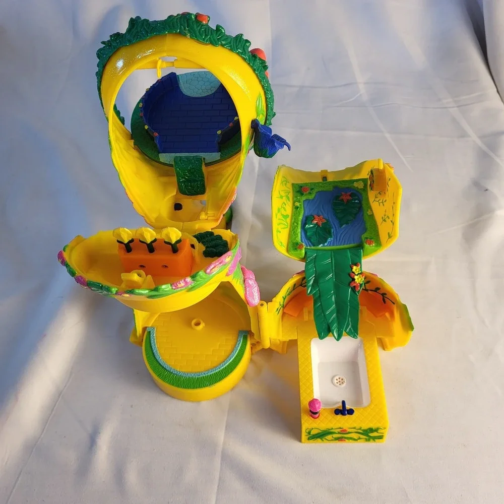 Vintage Trendmasters Dream Garden Giggle N Grow Nursery Playset -no Accessories